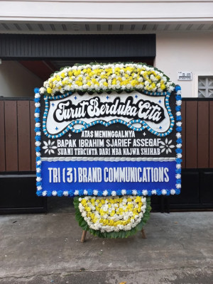 Papan Bunga Duka di Montong Ajan